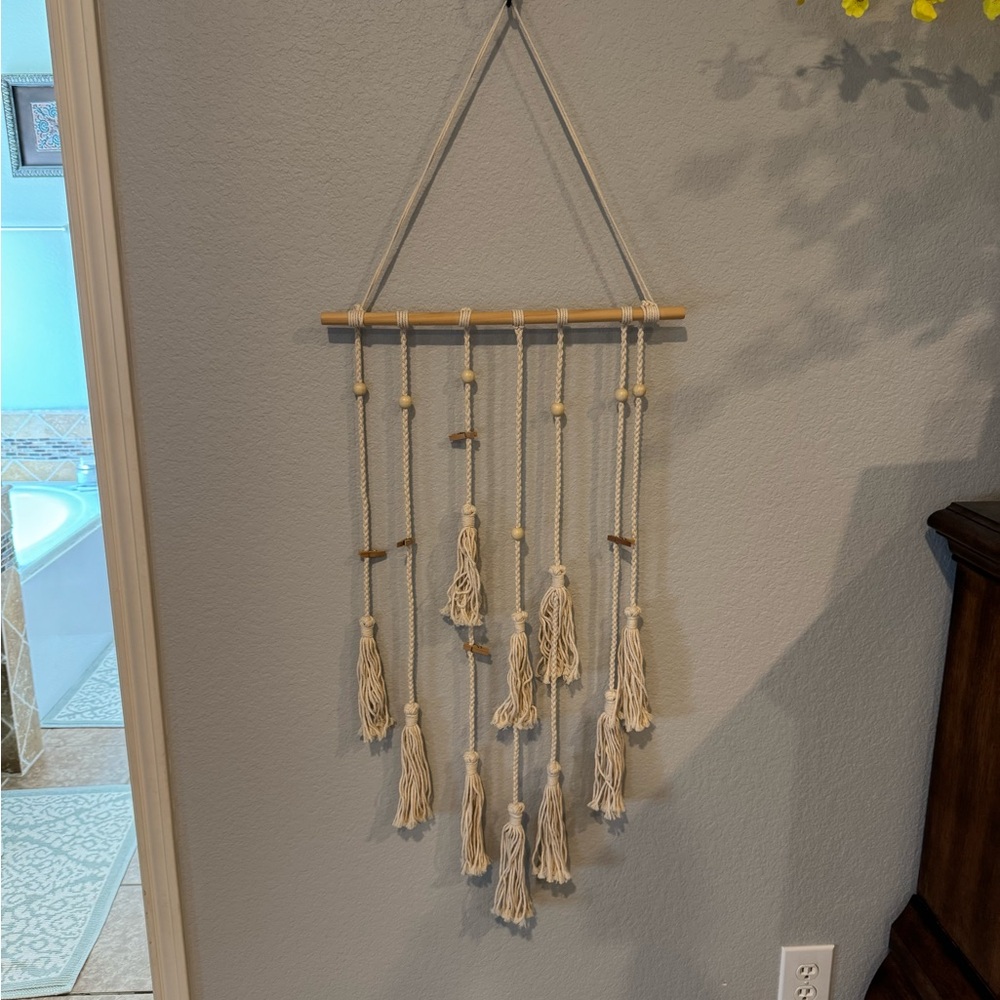 Cream Tassel Photo Holder Wall Hanging Decor